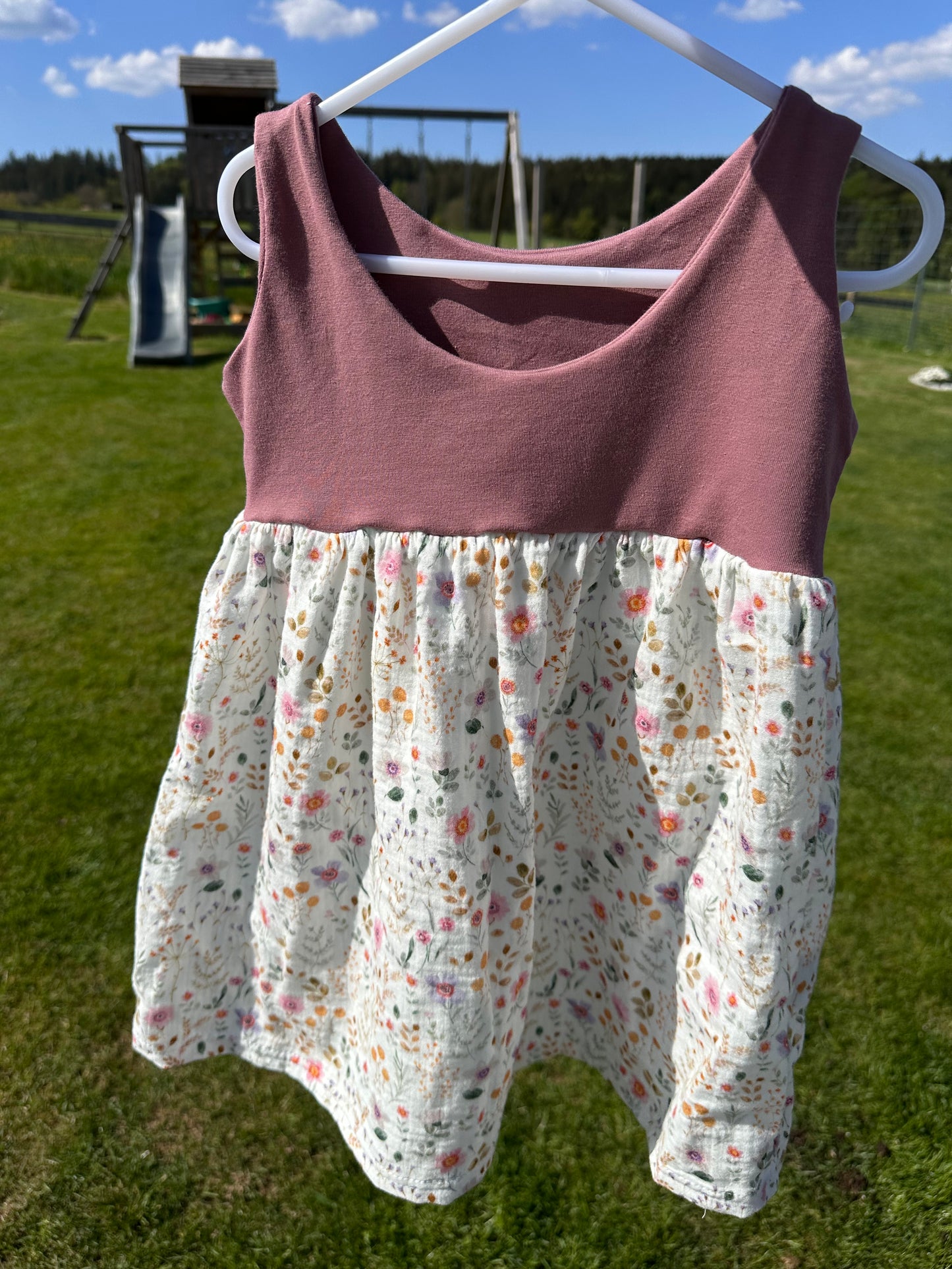 Sommerkleid mit Musselin