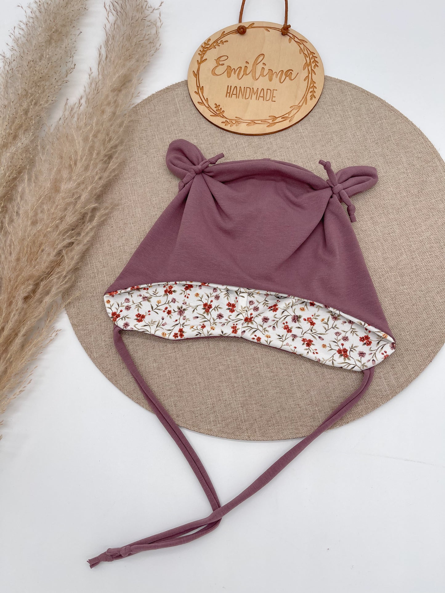 Mütze Öhrchenmütze Blumen floral Streublümchen Dark old Rose Altrosa Übergangsmütze