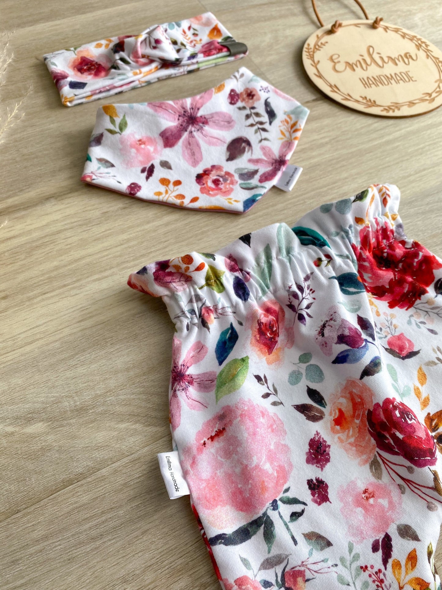 Set Paperbagpants Halstuch Baby Haarband Blumen