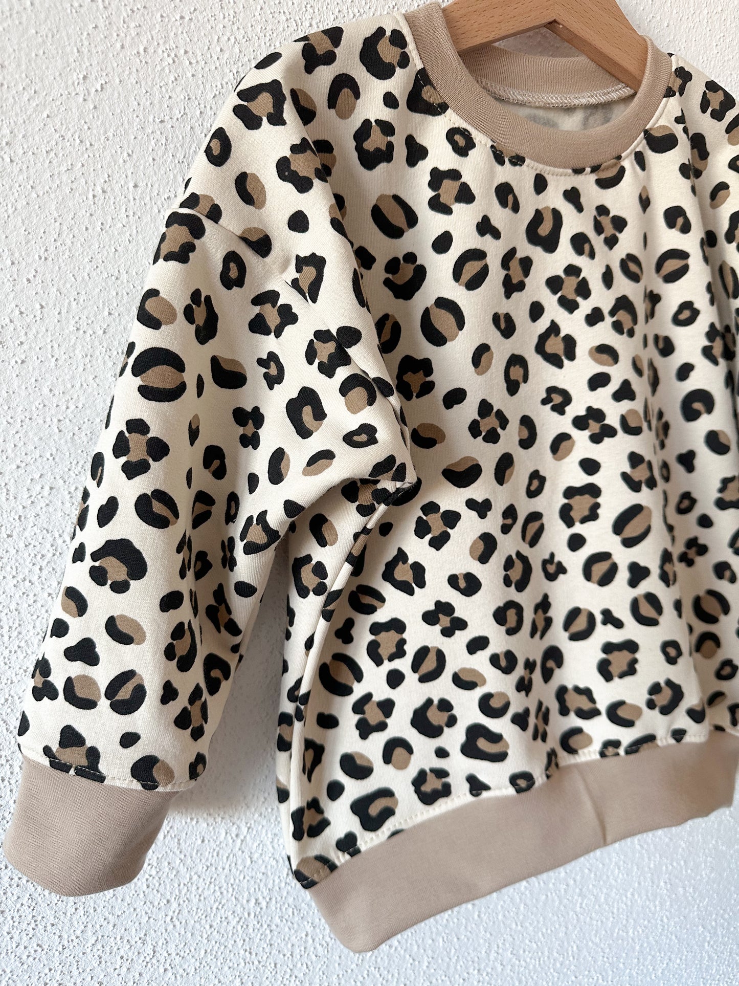 Oversize Kuschelsweater Leo Creme