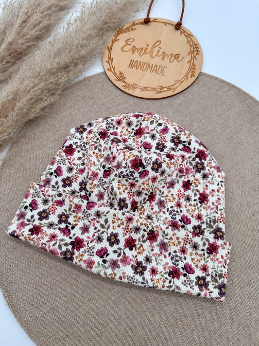 Hipster Beanie Blumenwiese Bordeaux  Rippenjersey Übergangsmütze
