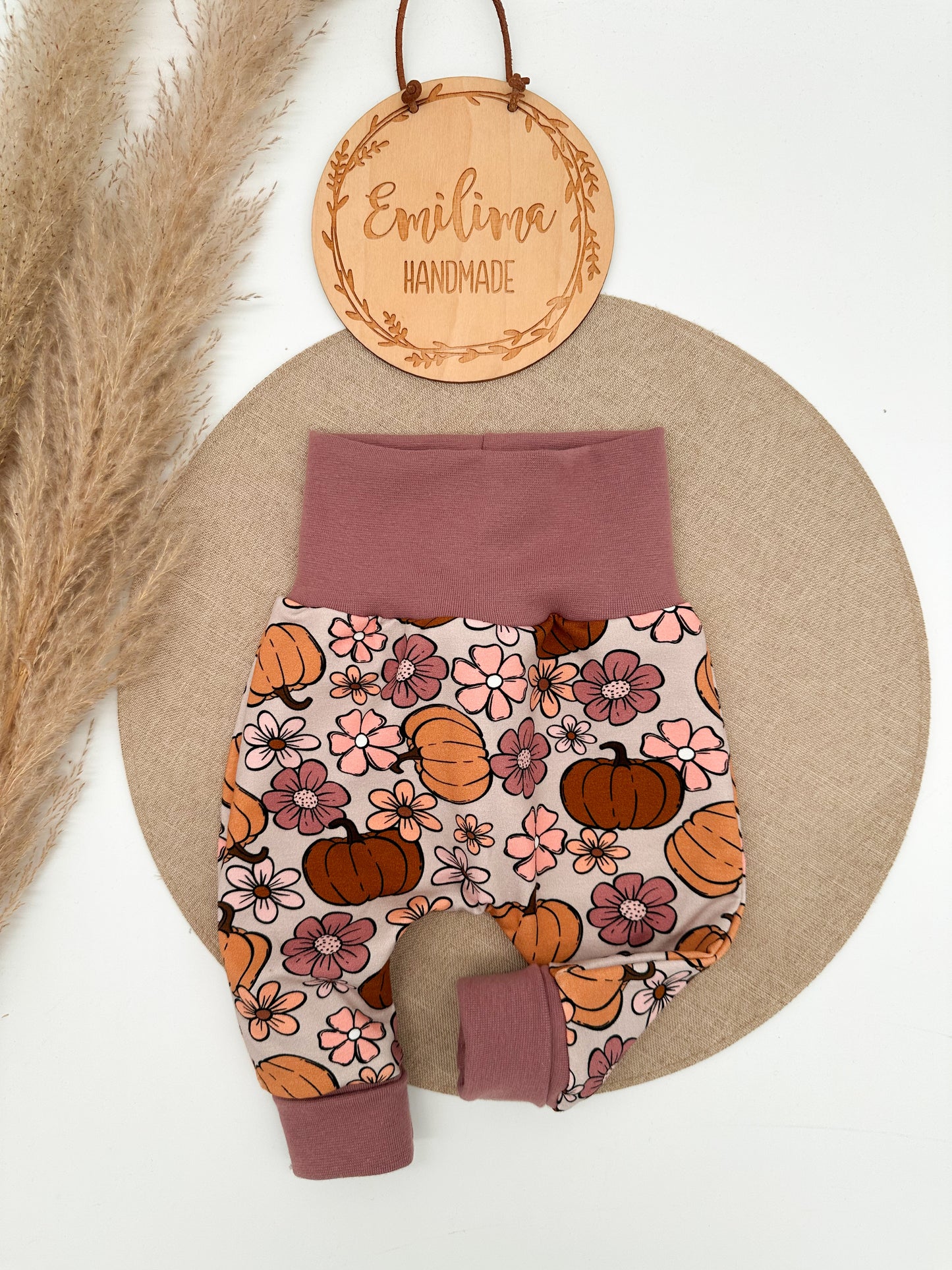 Baggypants Kürbis& Blumen altrosa