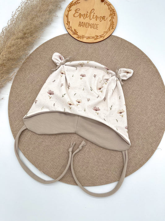 Mütze Öhrchenmütze Blumen Boho Flowers Baby Übergangsmütze