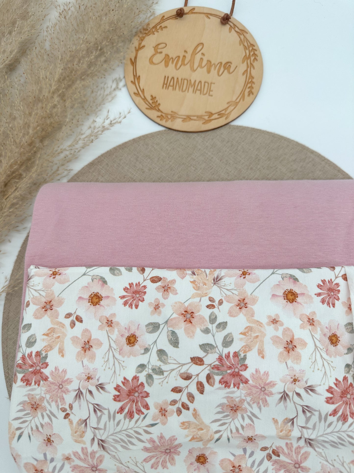 Baggypants Pastellblumen Pfirsich
