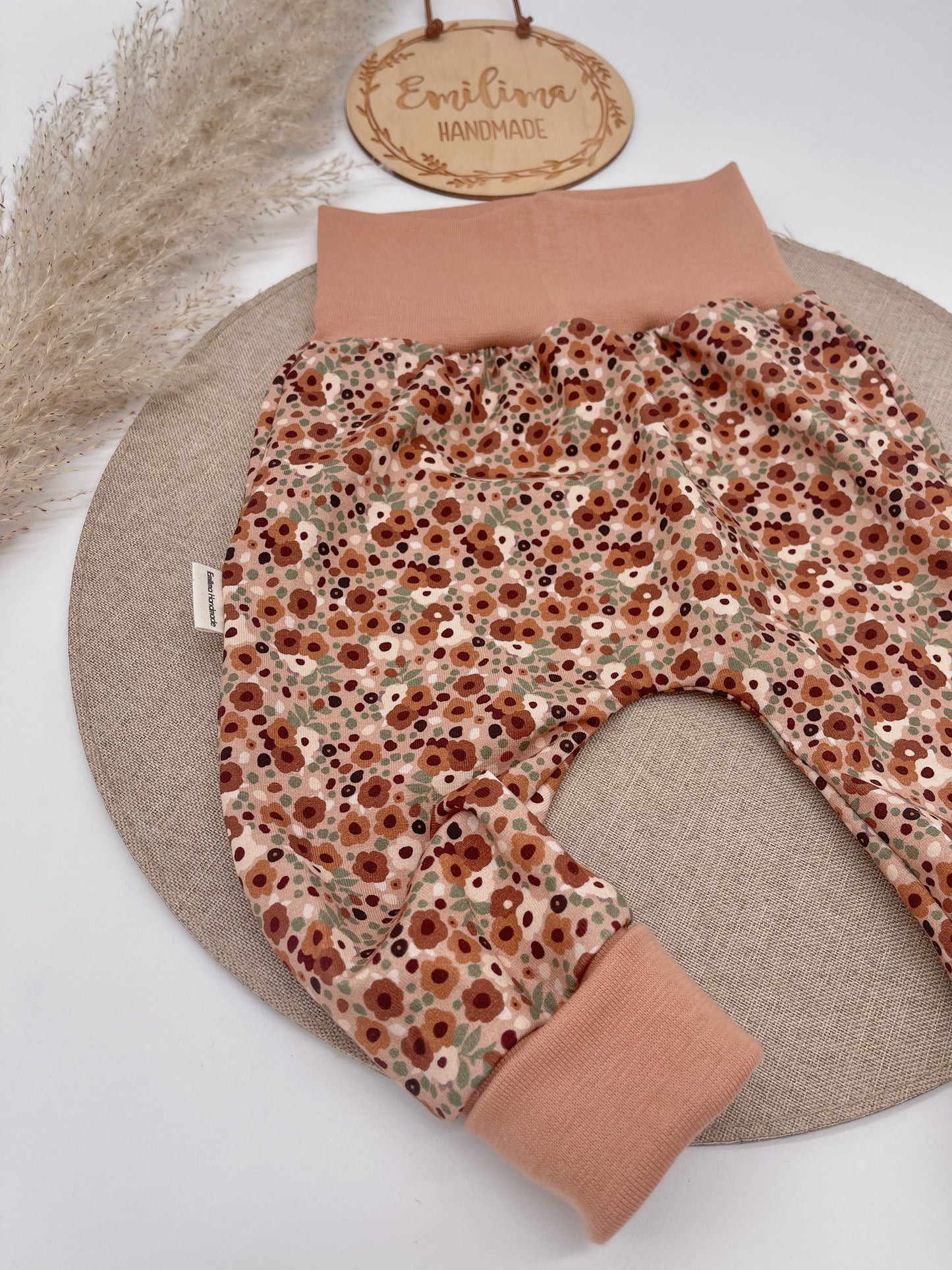 Baggypants Retroblumen Pfirsich