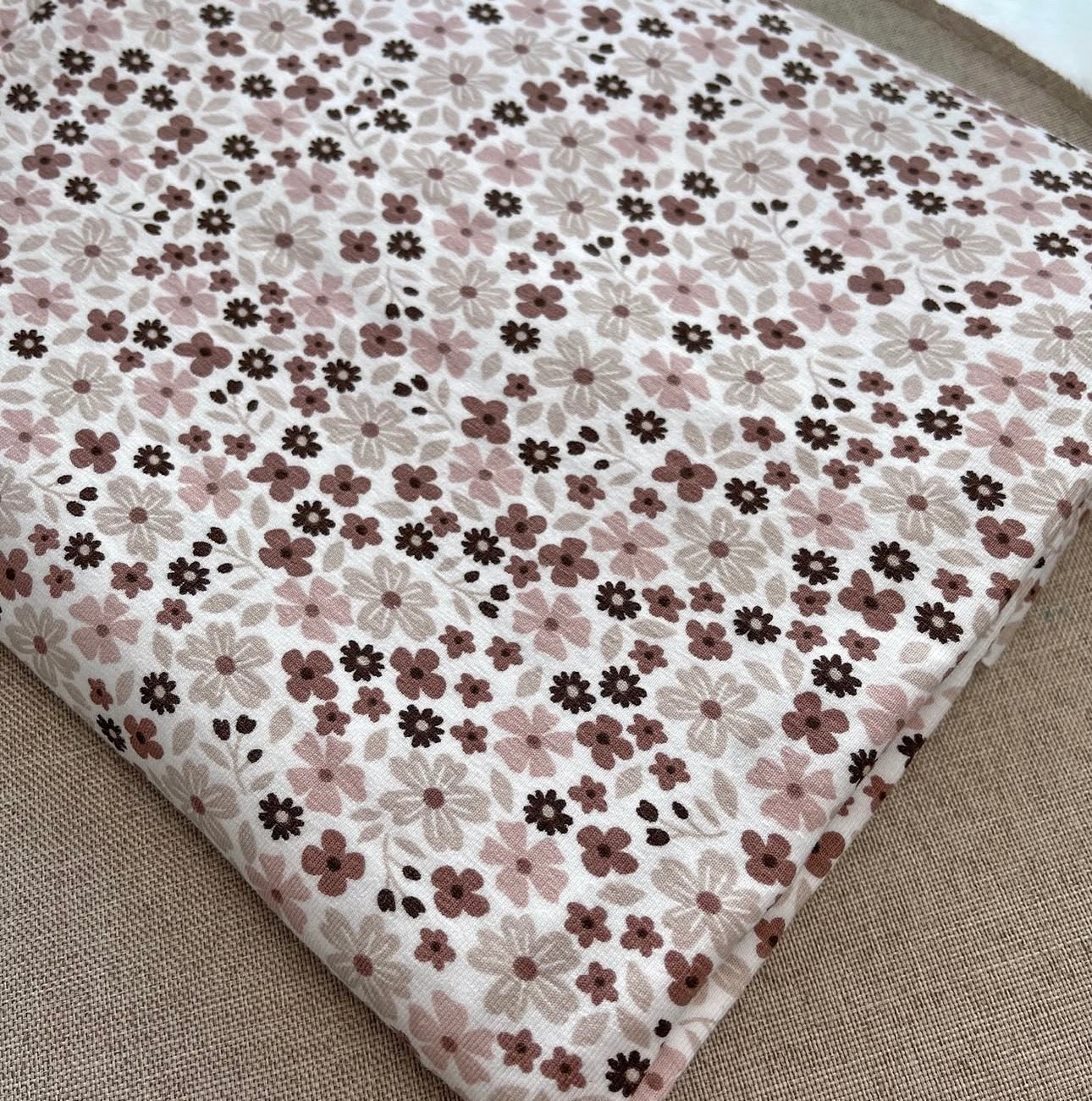 Sweater Volantsweater mit Blumenmotiv/ Uni