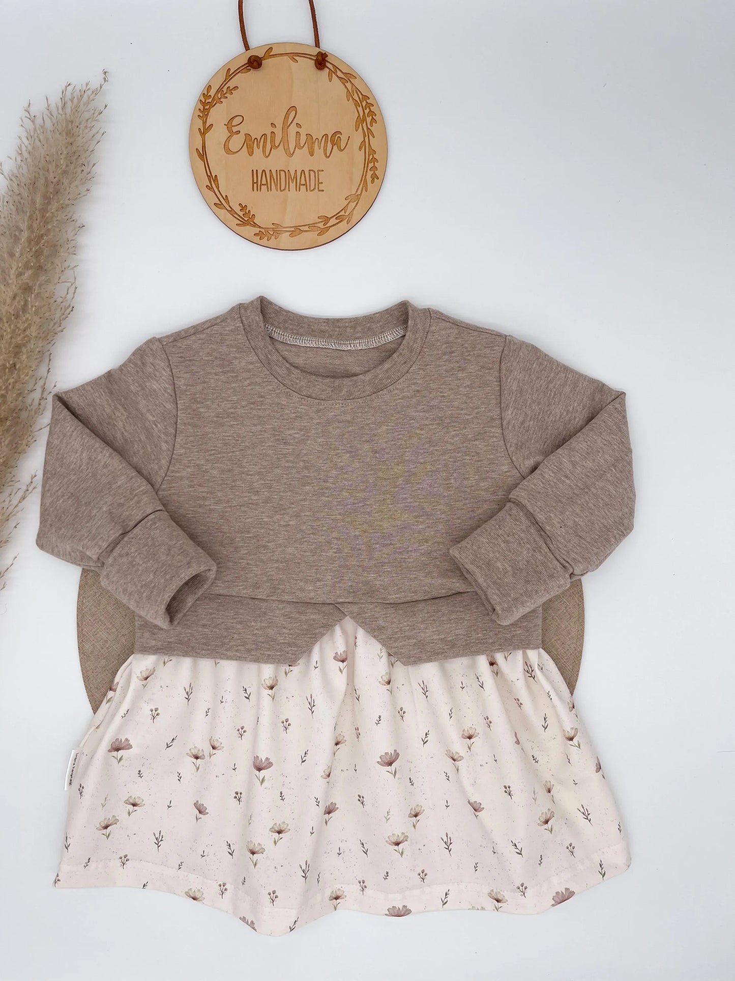 Girly Sweater Mädchen Blumen beige meliert