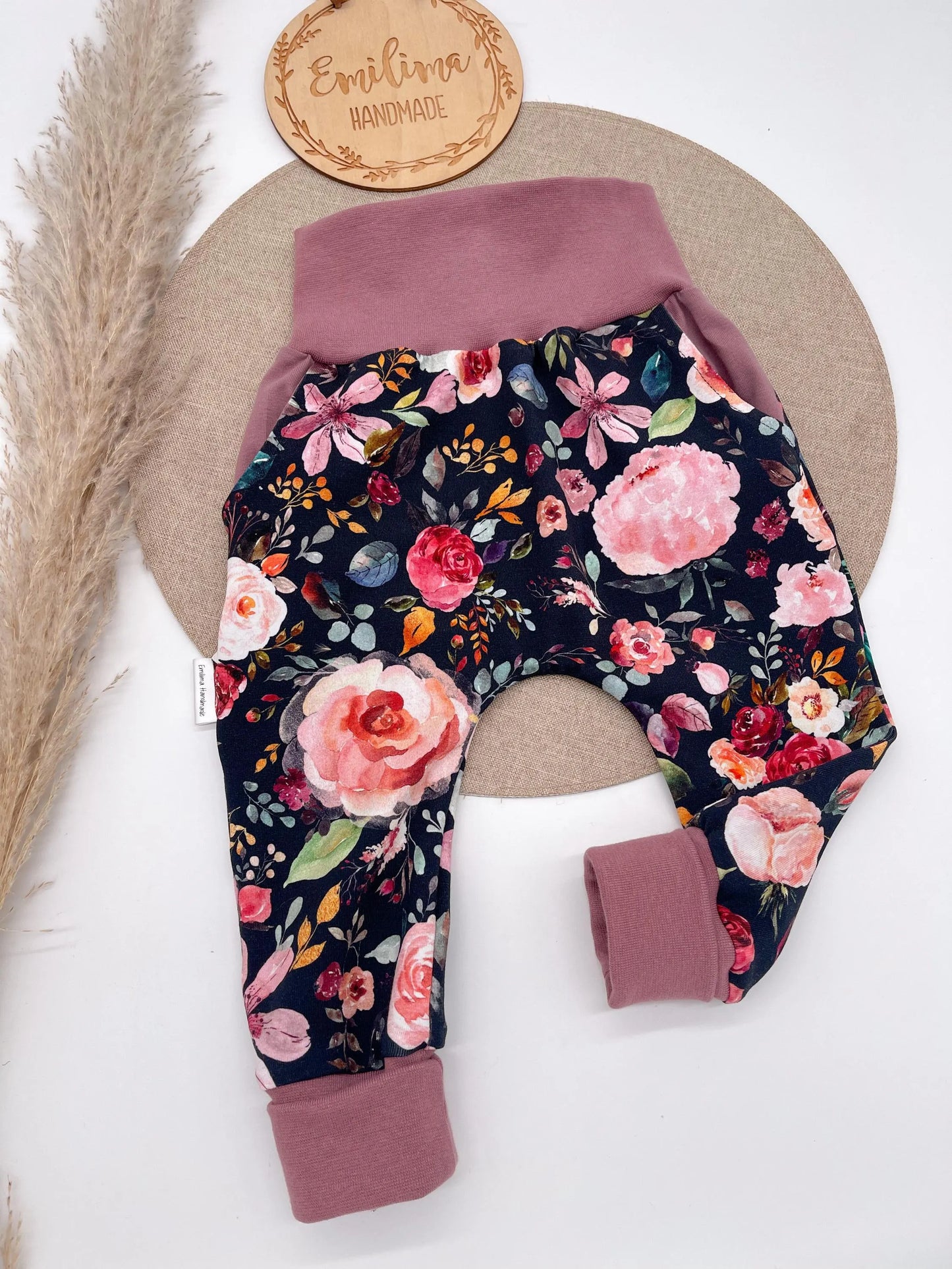 Baggypants Pumphose bunte Blumen blau Hose mit Taschen Blumen altrosa