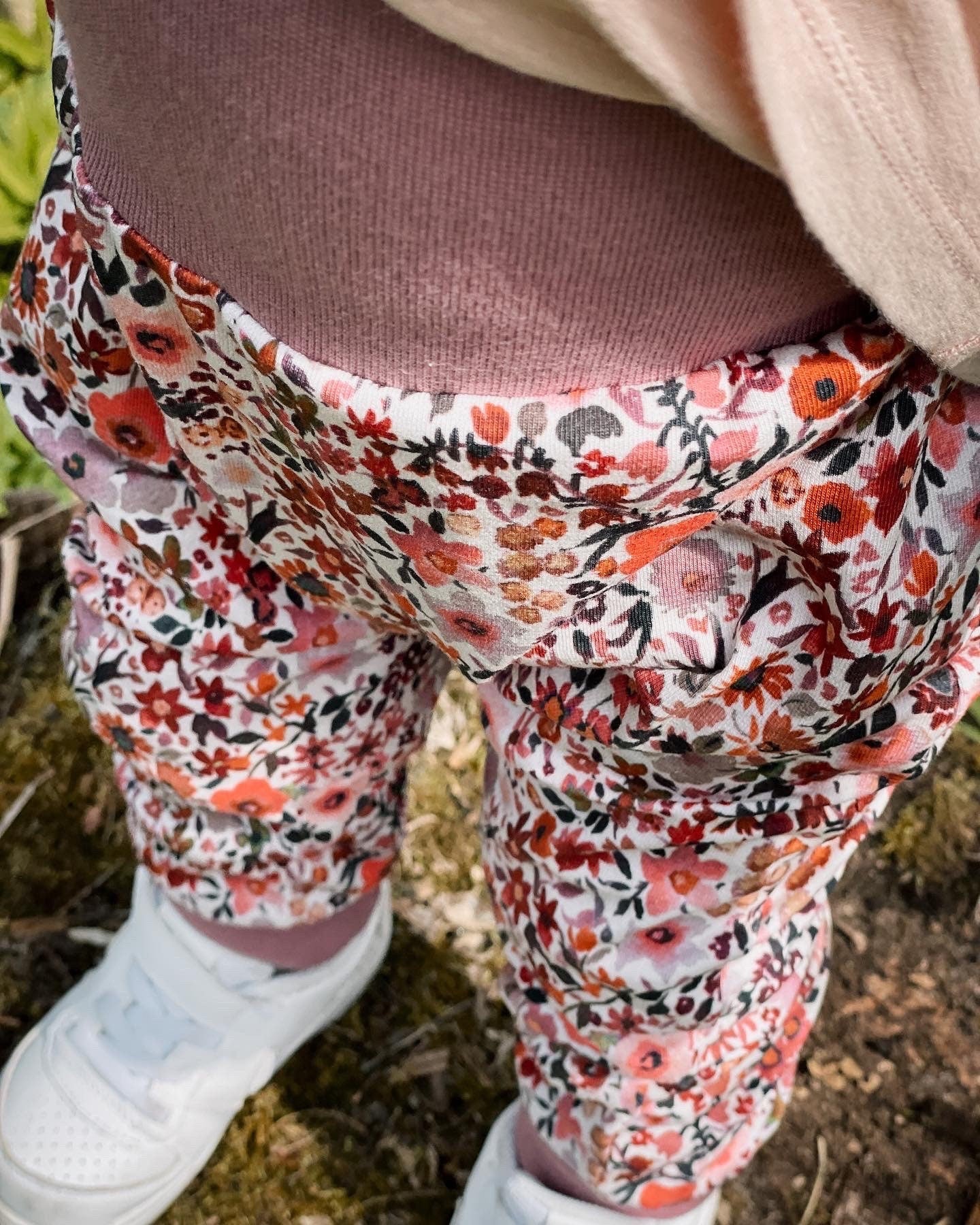 Jersey Stoff Aquarell Blumen rot Flowers Baumwolljersey